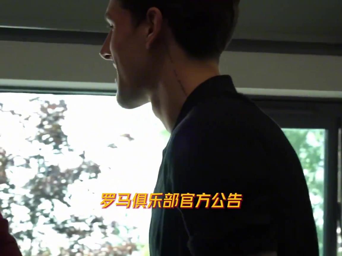 意大利拳王！扎尼奥洛赛后冲击更衣室撒尿，还殴打小朋友